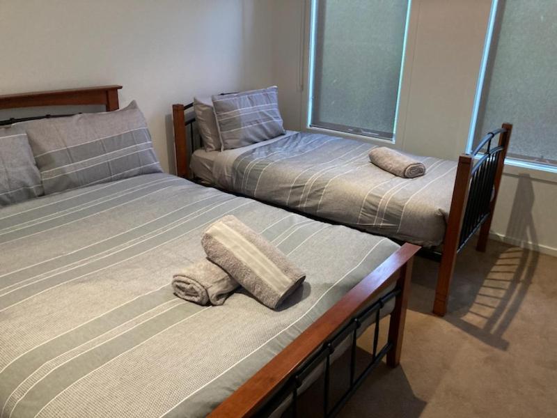 Venus Haven - Beach 1, Linen, Wifi, Netflix วีนัสเบย์ ภายนอก รูปภาพ